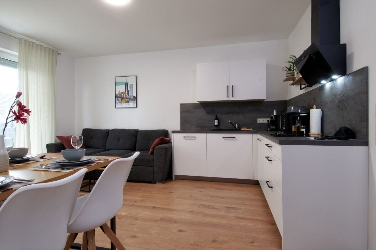 bad-oeynhausen-im-kerksiek-70-entspannter-urlaub-offene-kueche-wohnbereich