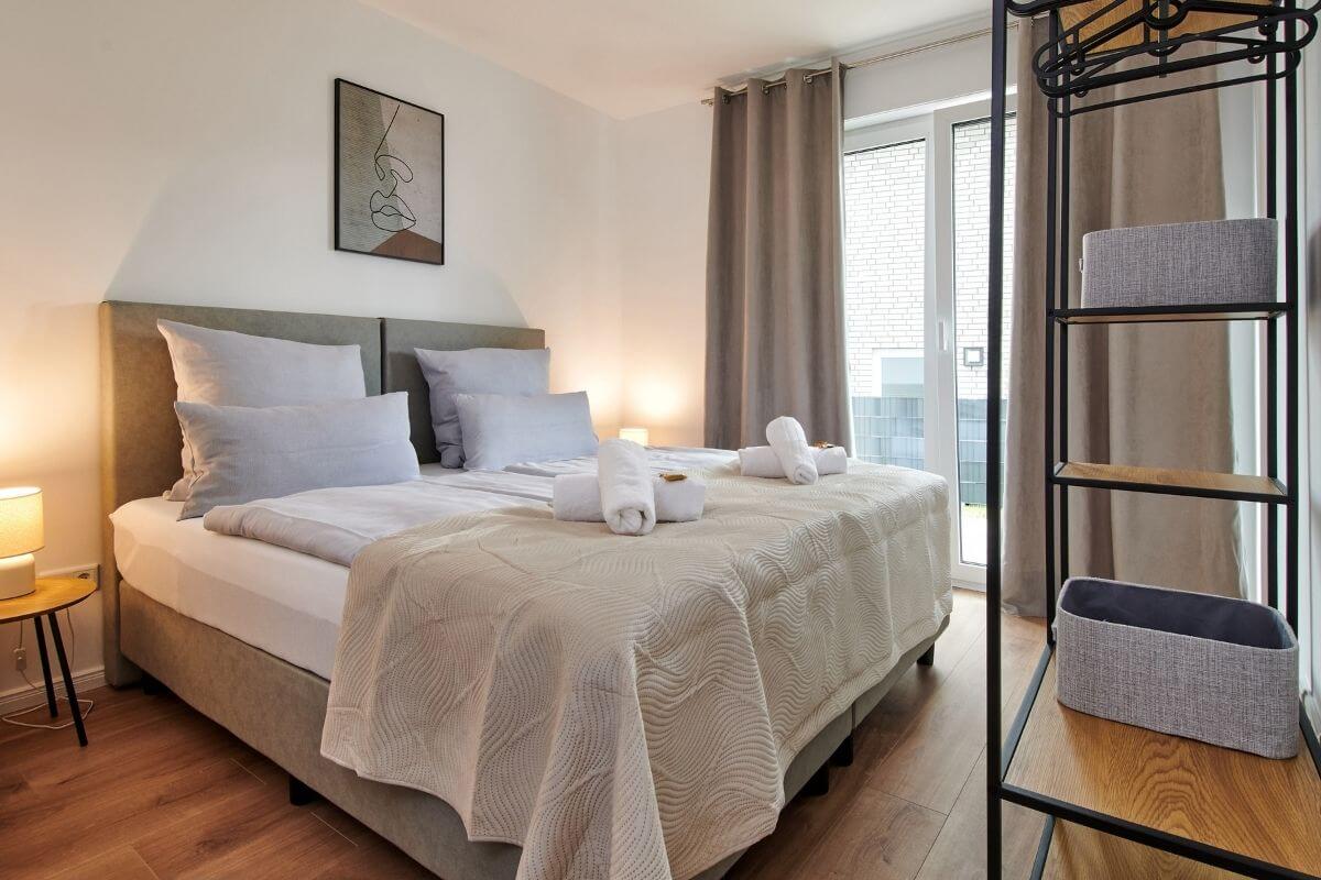 bad-oeynhausen-im-kerksiek-70-familienurlaub-schlafzimmer-modern