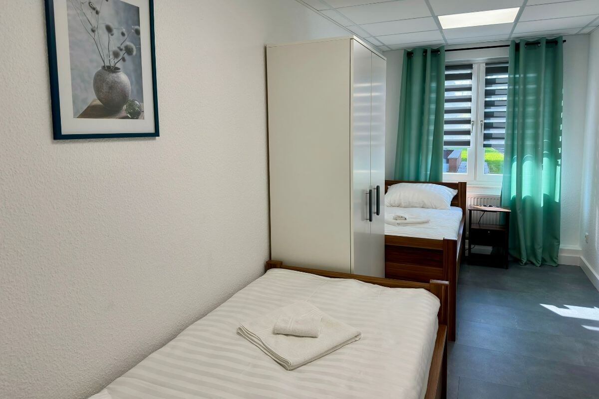 rgliving-minden-schlafzimmer-zweibett-fuer-monteure